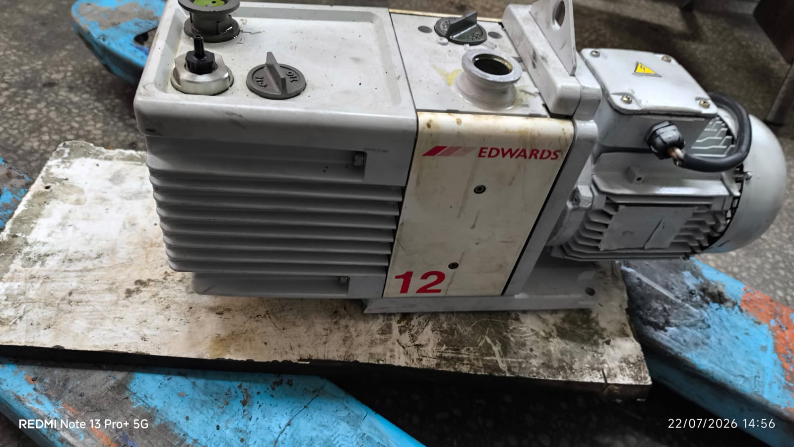 12M3 VAKUM POMPASI TEMİZ 1YIL GARANTİLİ